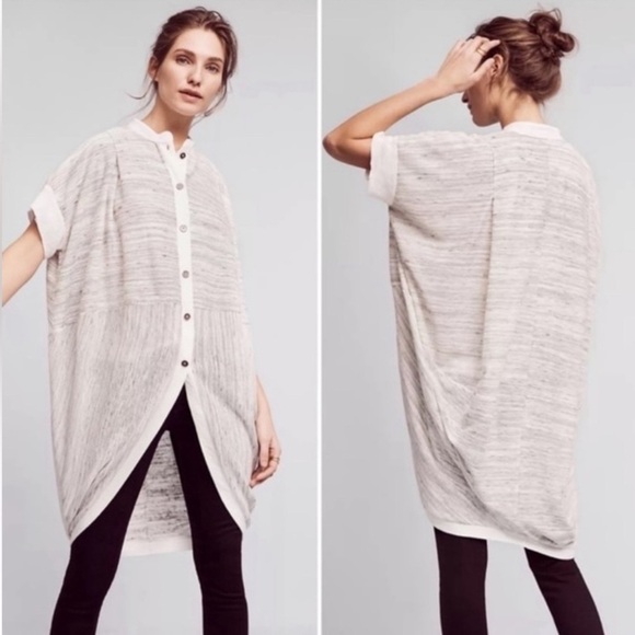 🔥SALE🔥 Anthro Postmark Bay Harbor heather gray short sleeve cardigan Med - Picture 3 of 7